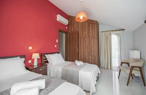 Zissis Villa & pool 5min drive to beach - Foto 11