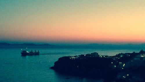 Mykonos Beachfront House with Sunset & Delos View - Foto 4