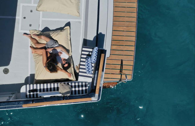 Paseo nocturno en barco por la bahía de Palma - Foto 4