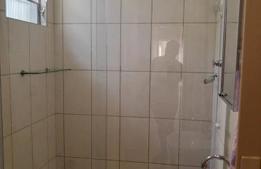 Casa Completa 100m da Praia 8 Pessoas Churrasqueira-garagem para 2 carros - Photo 21