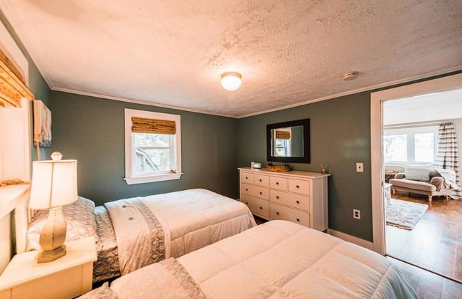 Cozy Keyes Cottage-family-friendly Amazing Views - Photo 29