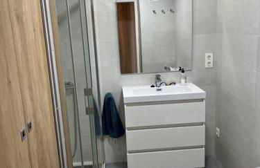 PISO JUNTO PALACIO CONGRESOS Y METRO, CENTRICO CON PISCINA - Photo 9