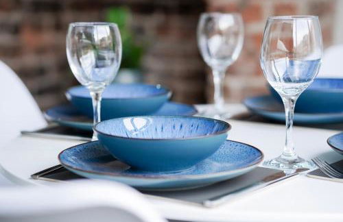 Modern 2 bedroom flat - 15 minutes to Liverpool - Foto 5