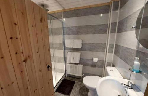 Owl Cabin - Photo 43