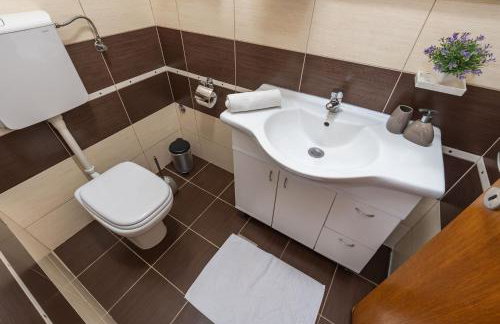 Villa Petmat - with private pool and 6 bedrooms - Photo 69