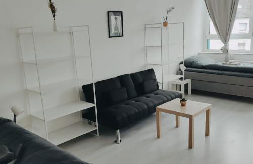 Monteurwohnung Ferienwohnung Business Appartement links Langenfeld - Foto 8