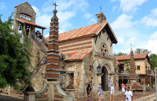 Cueva de las Maravillas, Catalina Island e Altos de Chavón - Tour de Dia Inteiro - Foto 3