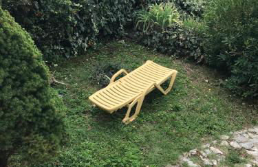 hilltop villa garden with great views - Foto 42