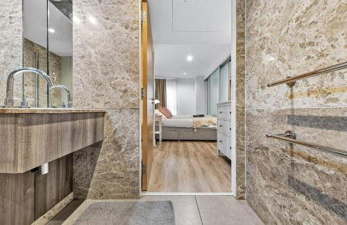 Modern London Stay with Luxe Comfort - Foto 9