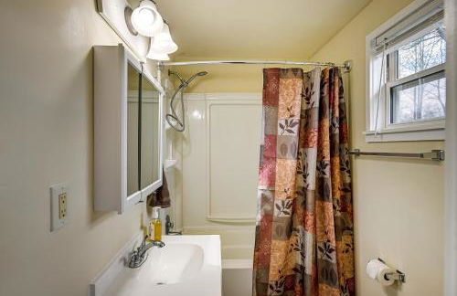 Ski, Hike and Unwind Pet-Friendly Whittier Retreat! - Foto 16