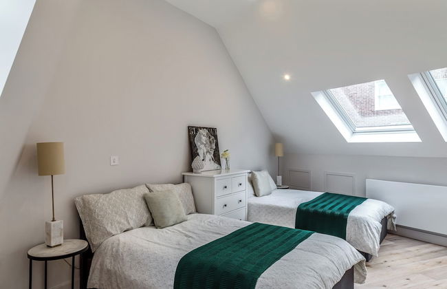 Modern Family Home in Kensington - Foto 18