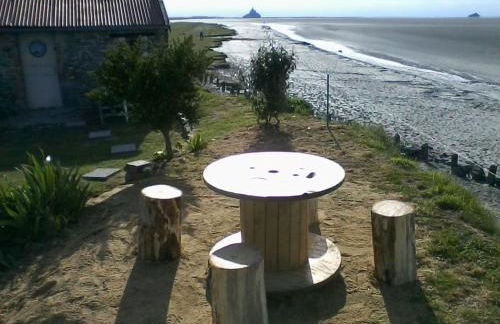 Cabane de douanier en baie du Mont Saint Michel hébergement insolite - Foto 6