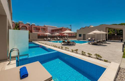 Mystique Luxury Suites & Maisonettes - Photo 10