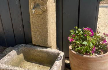 Chalet au calme avec terrasse sur belle propriété - Foto 7