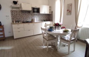 The Farm House - Fast WiFi - Free Parking - Foto 3