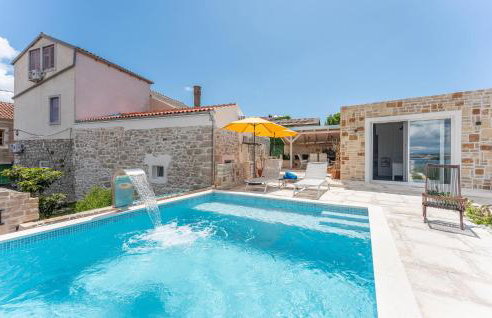 Amazing Home In Ugrinic - Foto 1