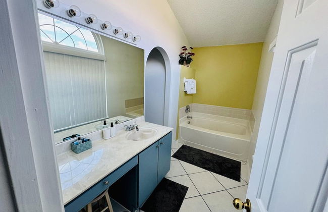 Amazing 3/2 Vacation Home With Private Pool!! - Foto 31