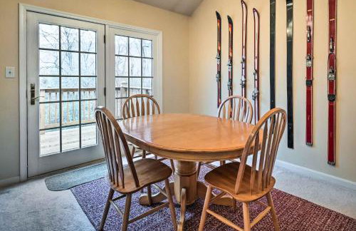 Hike, Bike and Swim Mountain Escape with Deck - Foto 10