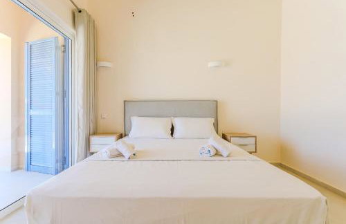 Resitour - Chania Aphrodite Beachfront - Photo 29