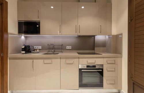 BiBo Suites Real Chancilleria - Photo 72