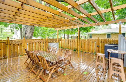 South Haven Oasis - Private Hot Tub, Pool and Grill! - Foto 28