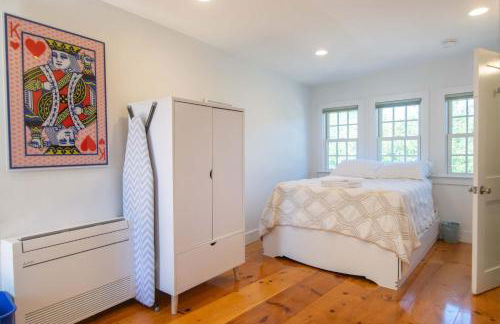 3 Newly Renovated Condos w Water Views - Foto 20