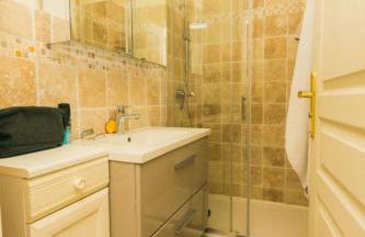 Domaine familial la marjoline - Photo 15