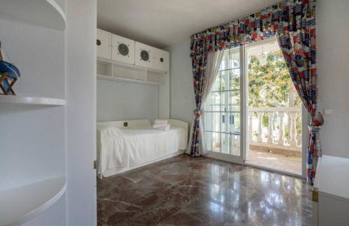 Basketball court, pool, BBQ, gardens, seaviews - Foto 69