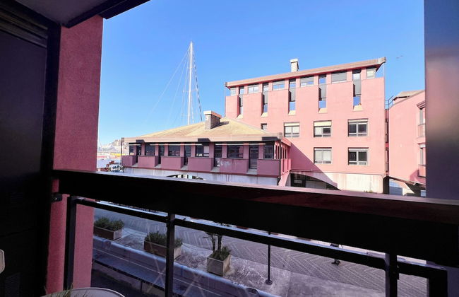 Dock of the Bay, Genova - Photo 75