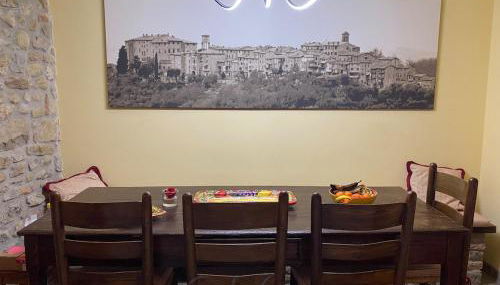 L'Umbrichella - casa vacanze in piccolo borgo medioevale - Foto 2