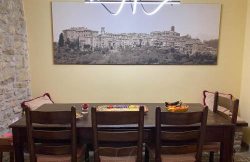 L'Umbrichella - casa vacanze in piccolo borgo medioevale - Foto 2