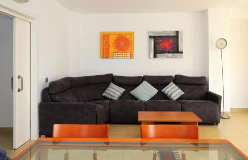 AT014 A pocos metros de la playa, equipamiento completo, piscina comunitaria - Foto 10