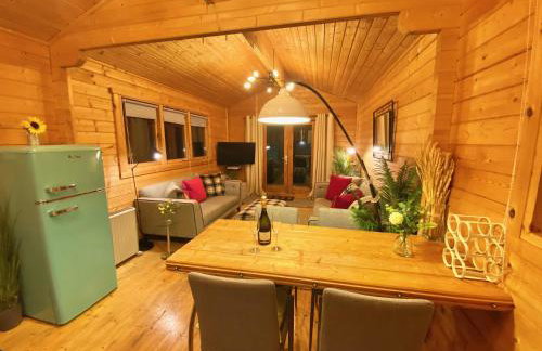 Yealm Cabin Self Catering Log Cabin in Devon with Hot Tub - Foto 29