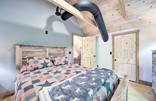 Luxe Log Cabin with Modern Finishes and Mtn Views - Foto 13