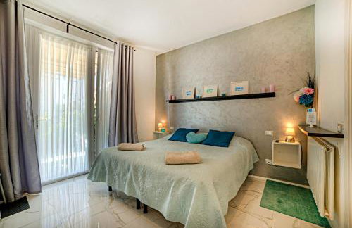 Stylish Apartment near Siena I Private Parking & Air Con & WiFi - Photo 8