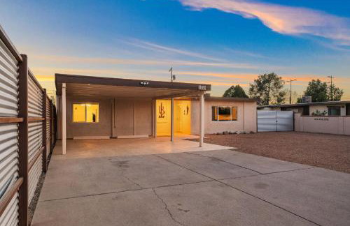 3BR 2BA Comfy Home with Jacuzzi - Foto 29