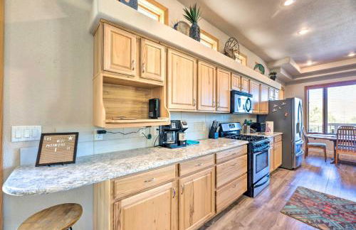 Docs Retreat in Ruidoso Downs with Mtn Views - Foto 9