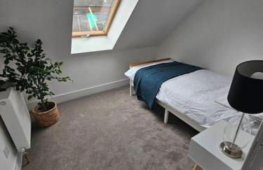 HollyJess Hoose - Photo 7