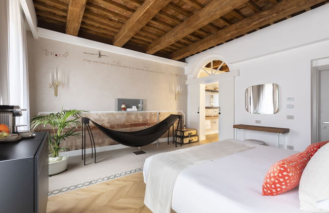 Poēsis Experience Hotel - Photo 1