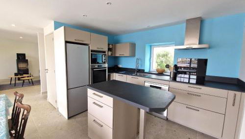 House in Terenez with Stunning Harbour Views - Photo 4