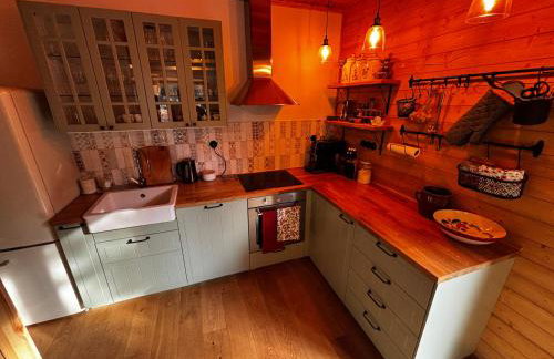 Bór i Woda - klimatyczny, drewniany dom w sercu jezior i lasów - Foto 21