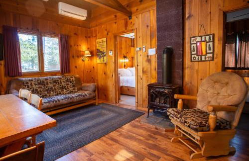 Traditional Cabin - First on the Water - Nearest to Marine - Netflix CB10 - Foto 13