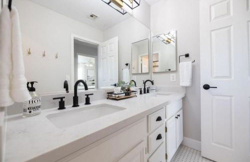 Gilbert Douglas - Foto 38