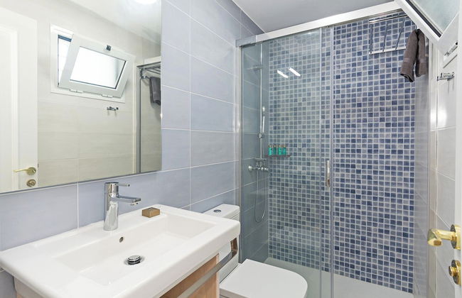 3 Bed Villa - Pool, Patio, Outdoor Dining Terrace - Photo 12