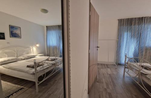 Apartman Lena 2 - Foto 1