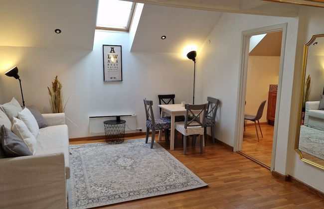 TyzenXL Luxury Vilnius Apartment - Photo 28