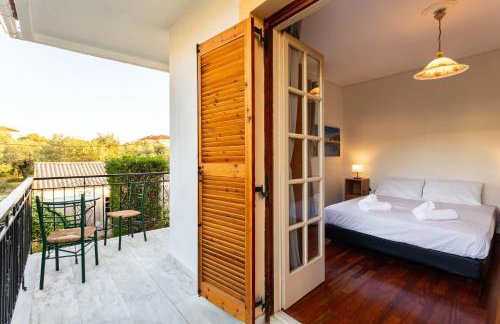 Avia's Seaside Hideaway with Lush Garden - Foto 25