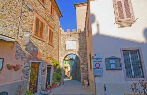 Huge Holiday Home in Marina di Castagneto Carducci near Sea - Foto 53