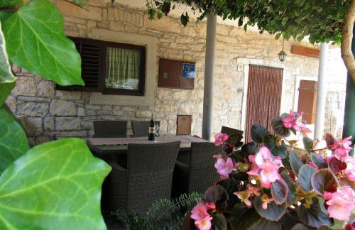 Apartment Kalavojna - Foto 13