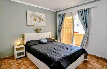 Comfortable 2-Bedroom Duplex in Playa Paraiso with Ocean View, Balcony, and Shared Pool - Photo 1